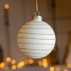 Lot De 3 Boules De Noël (D80 Mm) En Verre Zoy Blanc Laine -Village de Noel boite fenetre a 3 mod a boule verre wool white 128525 1687419293