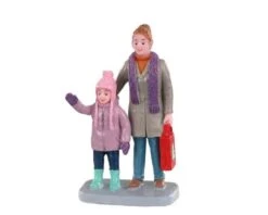 Personnages Lemax Au Marché De Noël