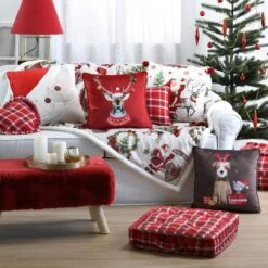 Coussin Noël Carré (40 Cm) Joyeux Marron Chocolat -Village de Noel coussin 40 cm joyeux rouge 2 110258 1633345479