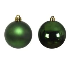 Lot De 16 Boules De Noël (D40 Mm) Alpine Vert Sapin -Village de Noel lot de 16 boules de no l d40 mm alpine vert sapin 53797 1647961332