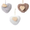 Lot De 3 Coeurs De Noël à Suspendre Caeli Bois -Village de Noel lot de 3 coeur poly a fourr synth3colas r nblanc sable coeur gris a bois 73584