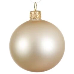 Lot De 4 Boules De Noël En Verre (D100 Mm) Arctique Mate Perle -Village de Noel lot de 4 boules de no l d100 mm arctique mate perle 115888 1658402629