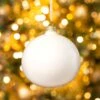 Lot De 6 Boules De Noël En Verre (D80 Mm) Arctique Brillantes Blanc Laine -Village de Noel lot de 6 boules de no l d80 mm arctique blanc laine 100846 1658390264