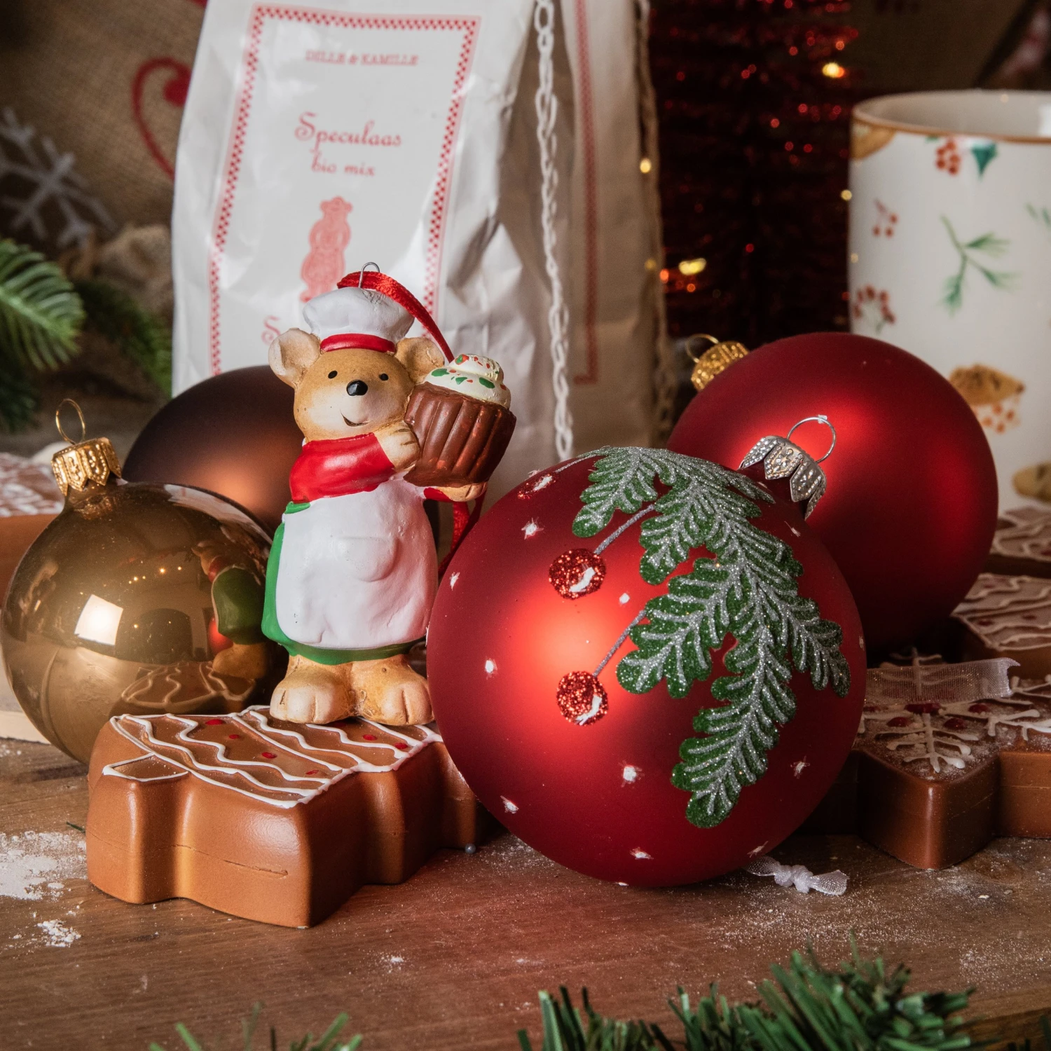 Lot De 6 Boules De Noël (D80 Mm) En Verre Baies Rouge 4 Lot De 6 Boules De Noël (D80 Mm) En Verre Baies Rouge – Image 2