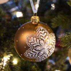 Lot De 6 Boules De Noël (D80 Mm) En Verre Coline Brun Café Et Brun Gingembre -Village de Noel lot de 6 boules de no l d80 mm en verre coline brun caf et brun gingembre 129087 1691150934