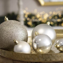Lot De 20 Boules De Noël Assorties New Alpine Perle -Village de Noel newalpine perle deco 750