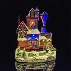 Village De Noël Lumineux à Piles Montgolfière