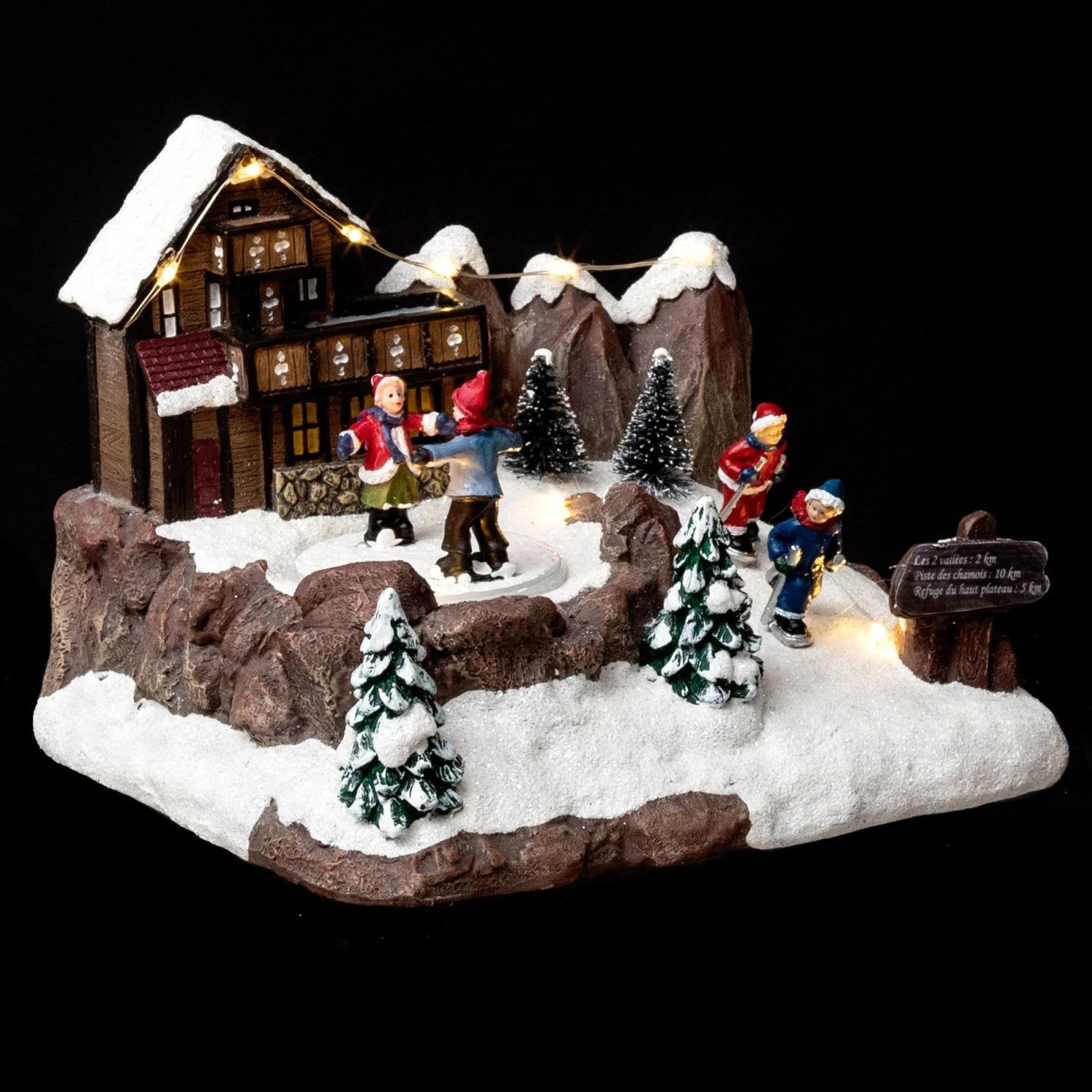 Village De Noël Lumineux à Piles Rando Ski 4 Village De Noël Lumineux à Piles Rando Ski – Image 2